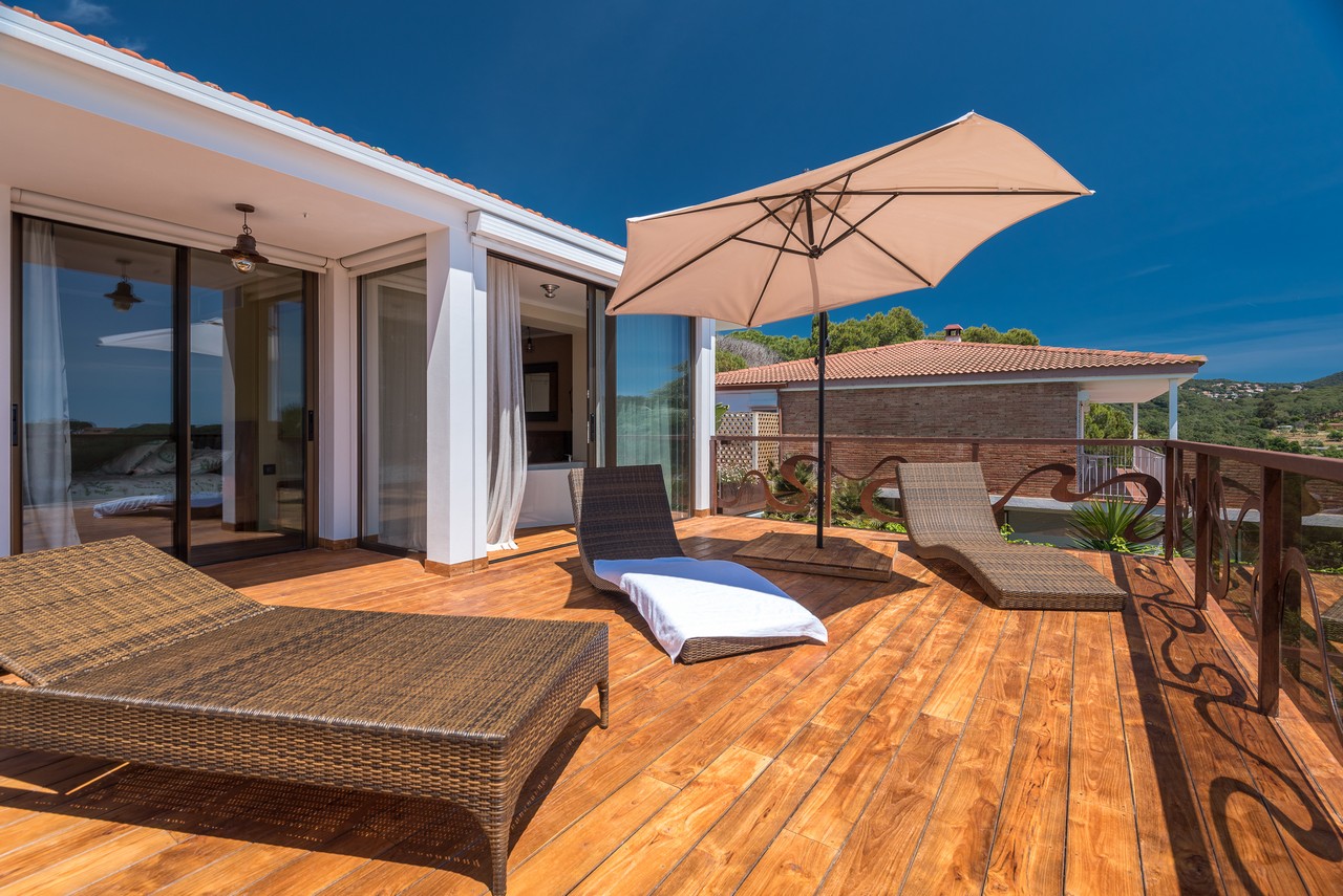 Terrace Solarium Area